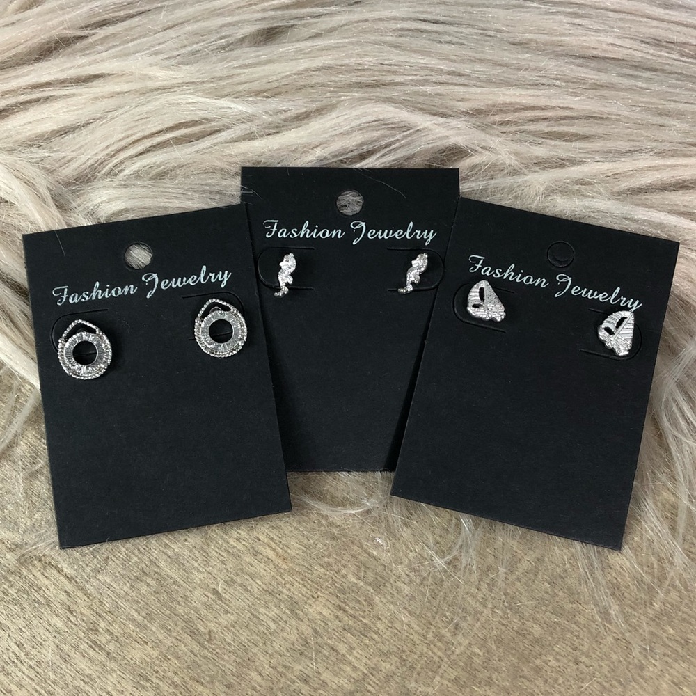 5/$25 Earring bundle